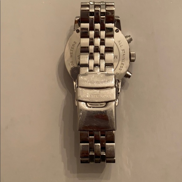 Michael Kors Silver Watch - Picture 2 of 2
